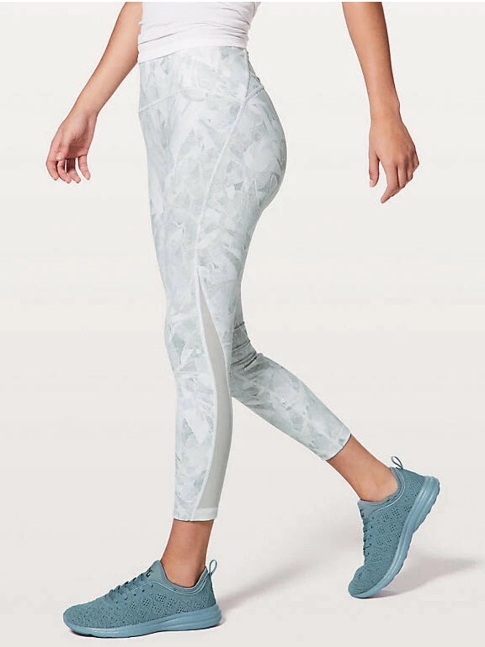 Lululemon Train Times 7/8 Leggings - size 6